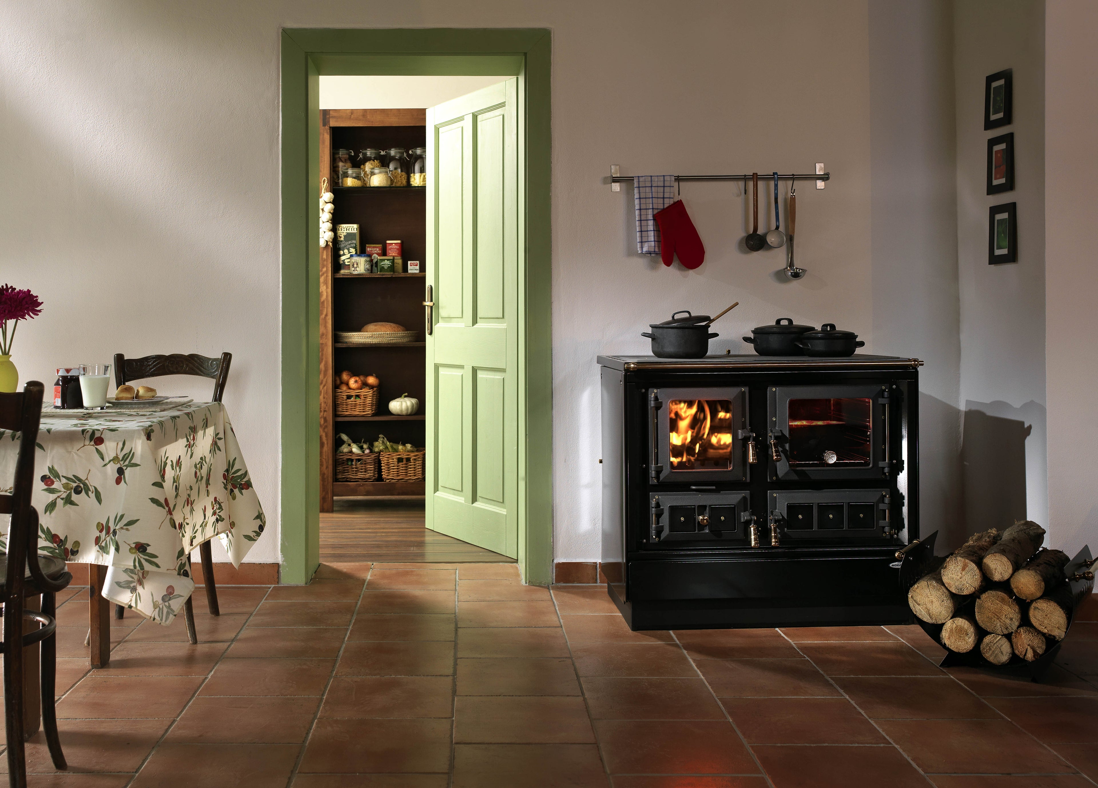 Cuisinière à bois Moravia 9112