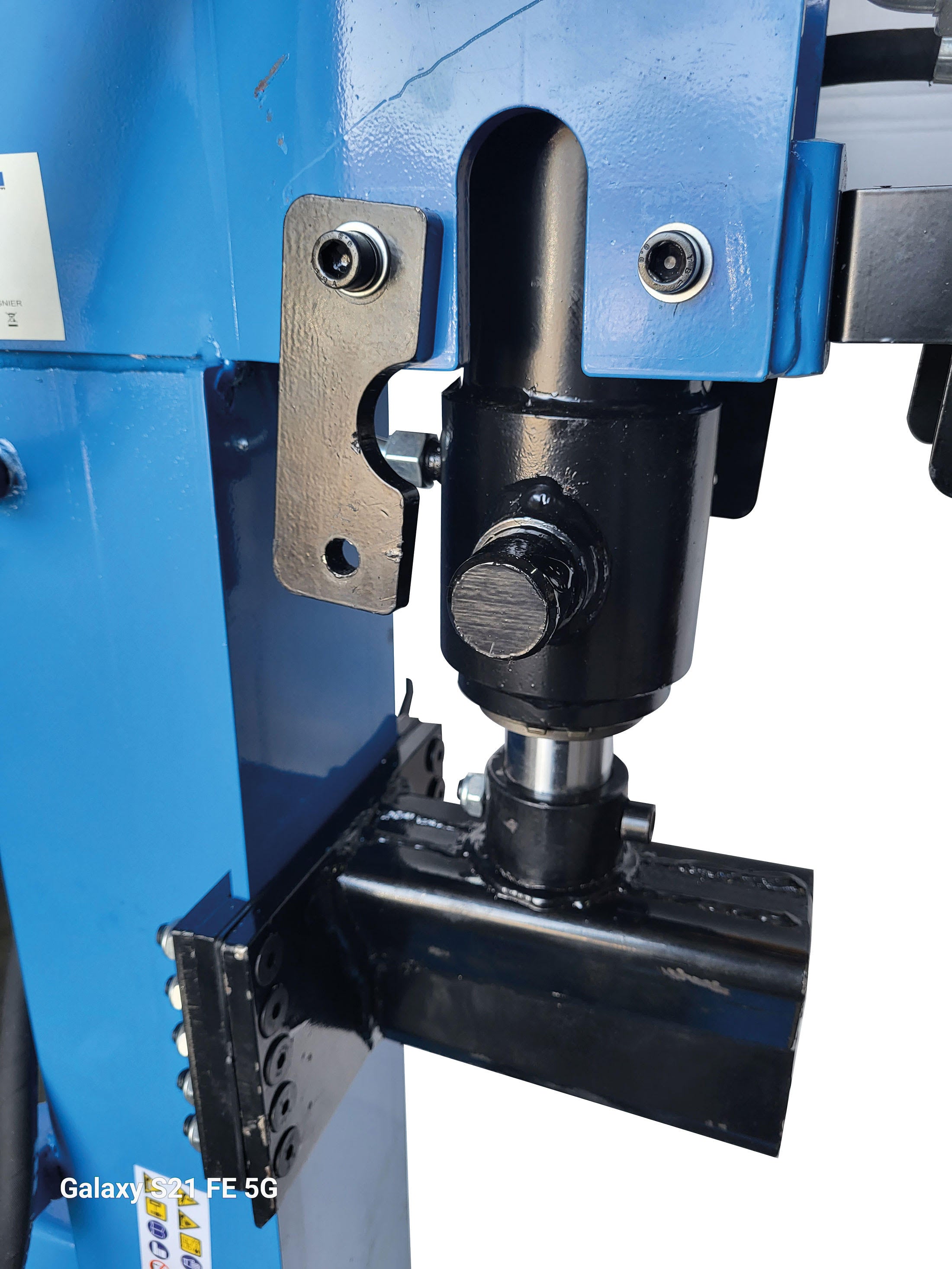 Fendeuse à bois thermique Bexmann VLS13TG